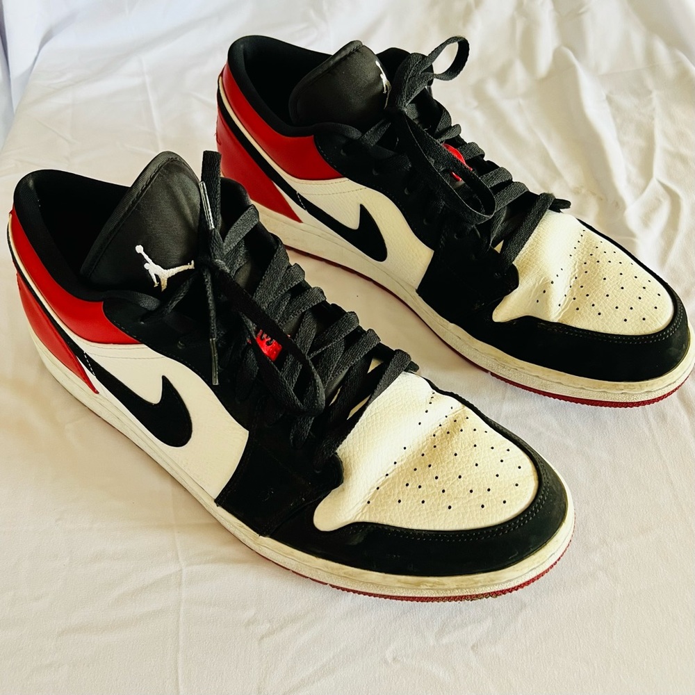 Air Jordan 1’s Men’s Size 14 US